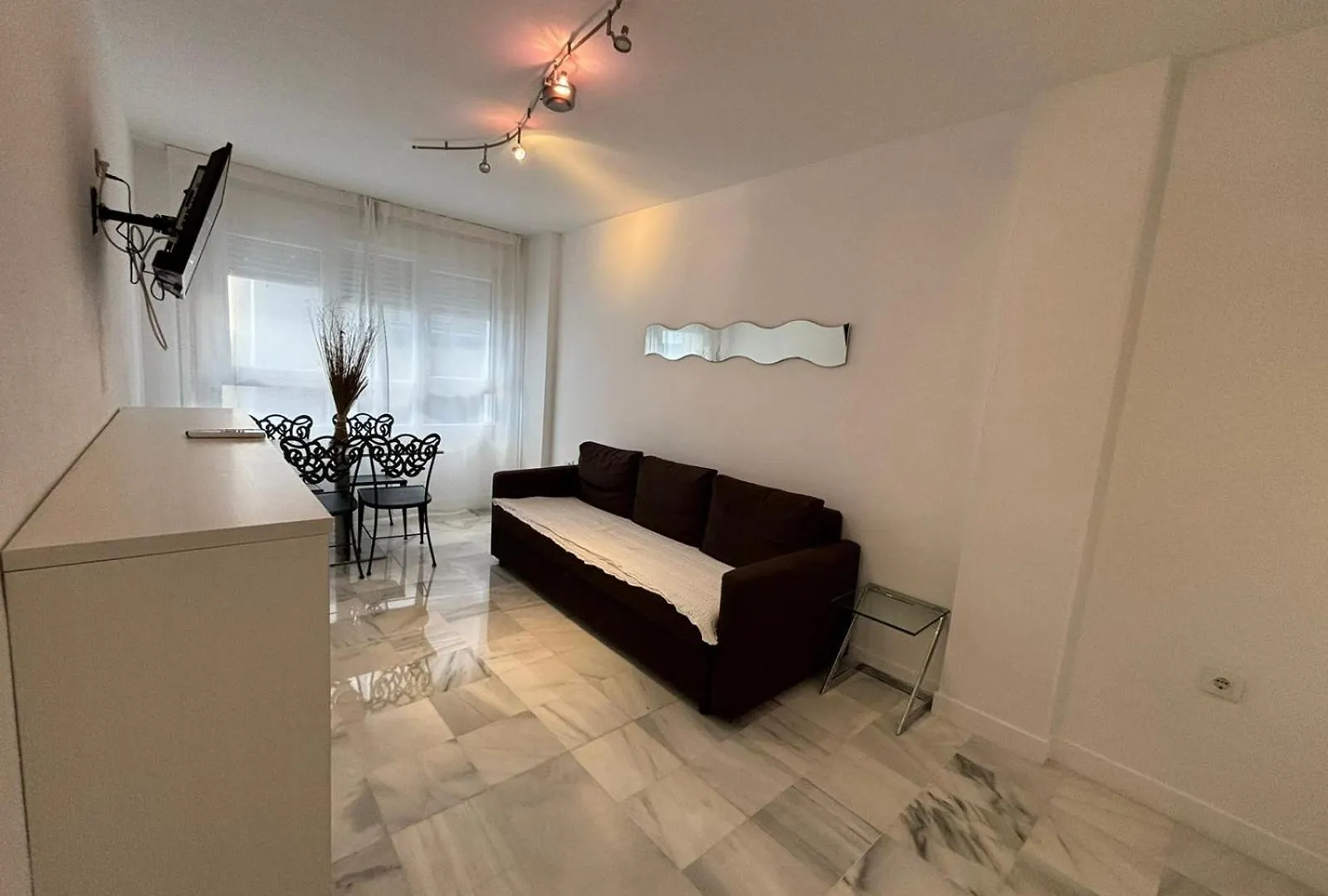Apartamentos Turisticos Imar Cadiz
